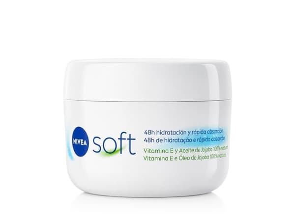 Nivea Nivea Soft Moisturizer 375ml Jar