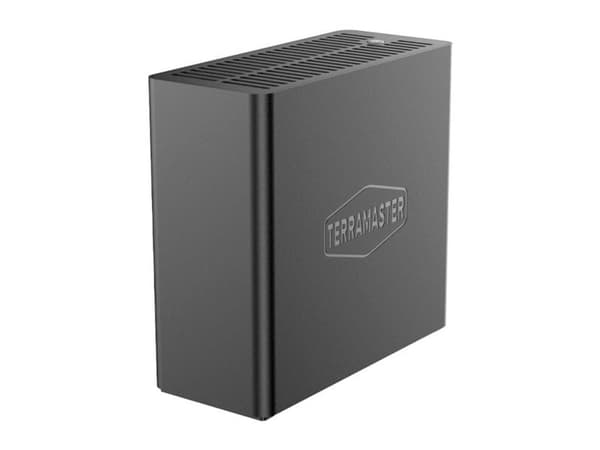 TERRAMASTER F4 SSD,4-väyläinen All SSD NAS,Quad Core,8GB DDR5,Diskl