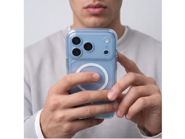 Tech-Protect MagPeak MagSafe CC Case for iPhone 18 Pro / 17 Pro - Clear