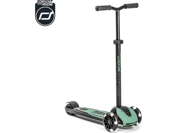 Scoot & Ride Highwaykick 5 LED Forest