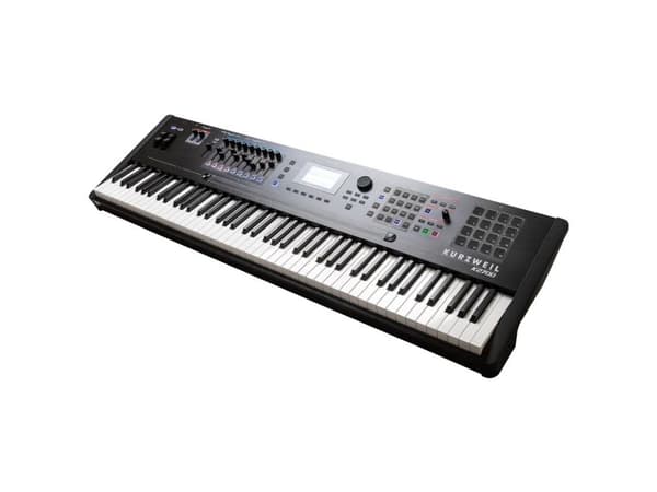 Kurzweil K2700 - synthesizer/arbeidsstasjon