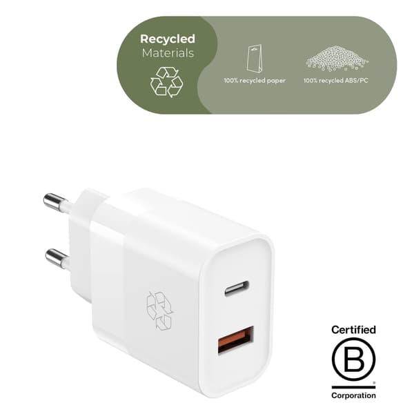 ËSSENTIALS 30W USB-A - USB-C power adapter