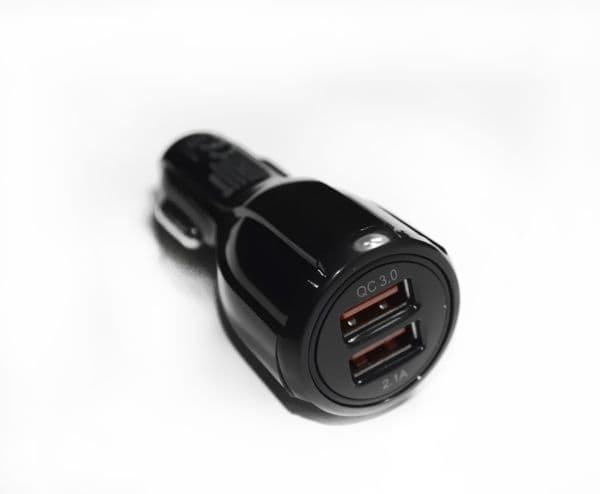 Vakoss TP-3273UK USB-bilsladdare QC3.0