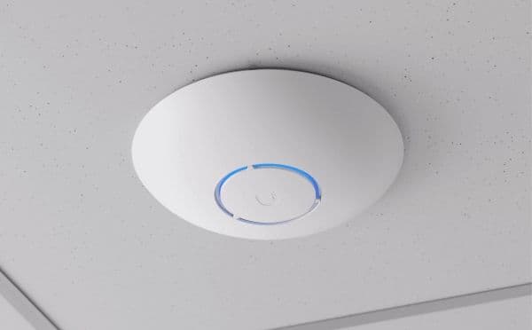 Ubiquiti - Trådlöst åtkomstpunktskydd - målningsbar
