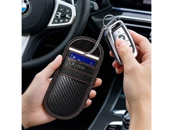 Tech-Protect KLR100 RFID anti-theft case - black and red