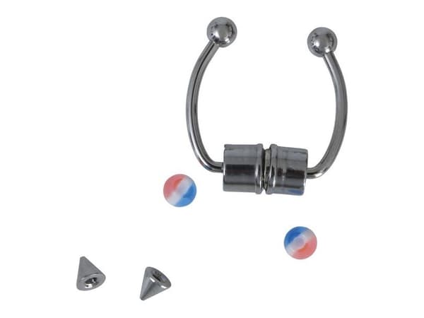Falsk näspiercing