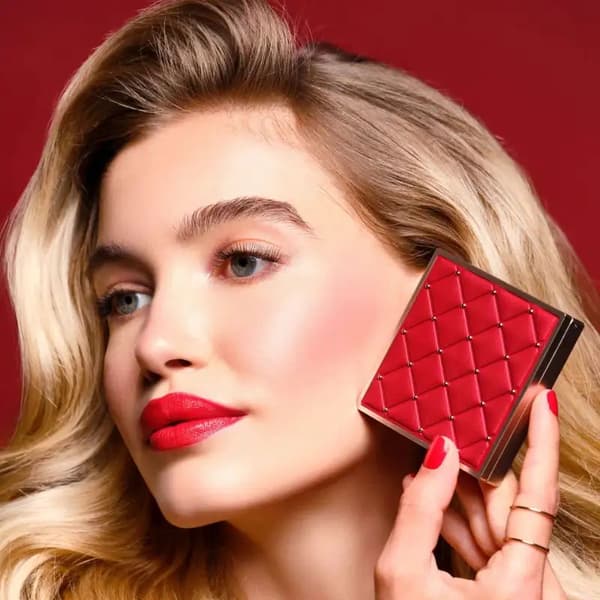 Artdeco Blush Couture Limited Iconic Red Luxury Two Tone rouge