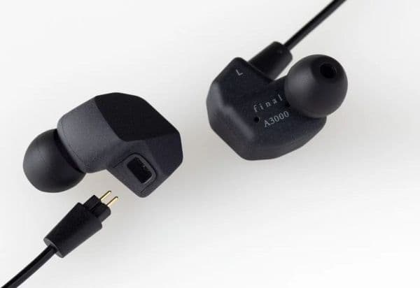 In-ear hodetelefoner Final Audio A3000