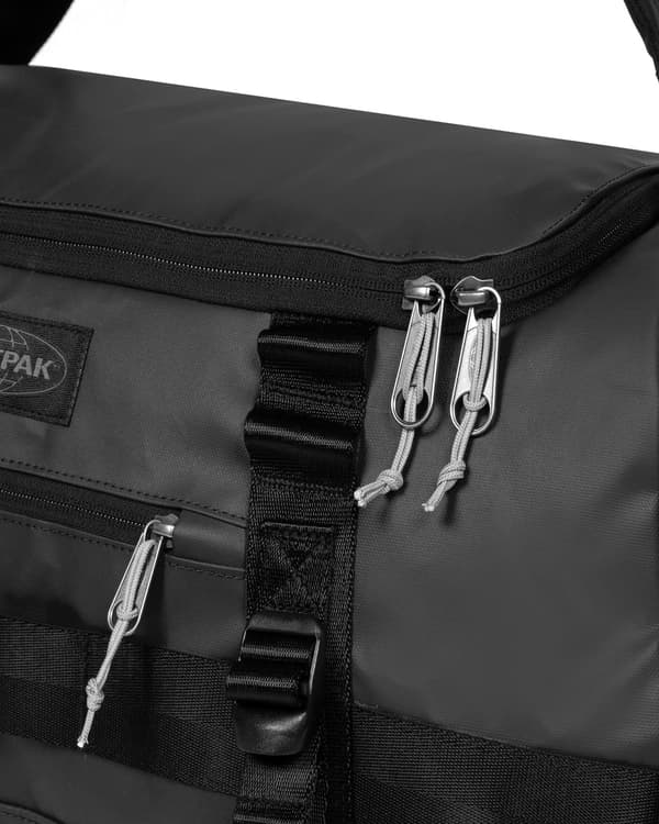 Eastpak Duffel Pack S, Polyesteri, Musta, Pieni, Matkailu, 40 L, Unisex