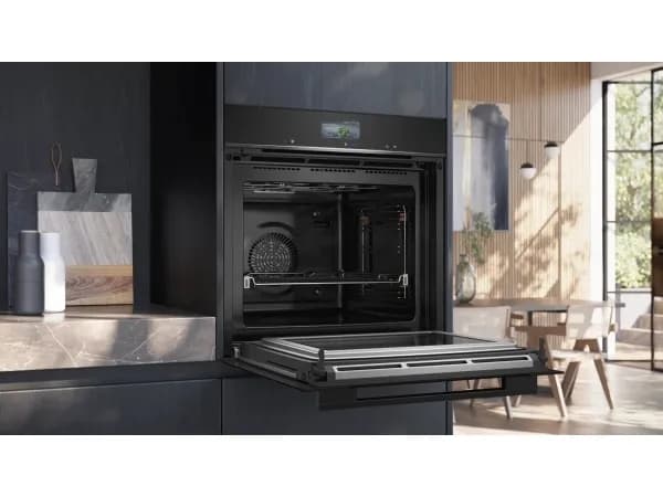 Siemens iQ700 Innbyggingsovn med mikrofunksjon