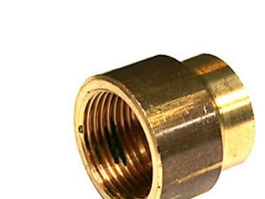 Formmuff i mässing 1/2" x 3/8"