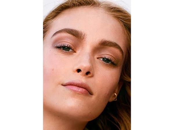 Maybelline Express Brow Satin Duo Eyebrow Pencil 02 Medium Brown 0.71g