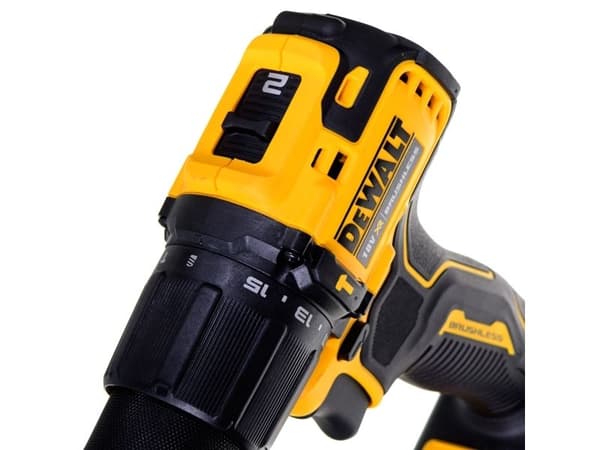 Dewalt Cordless Impact Drill Dcd709m2t-Qw 18V