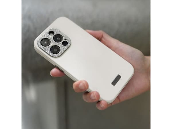 Moshi Napa till iPhone 15 - Eggnog white