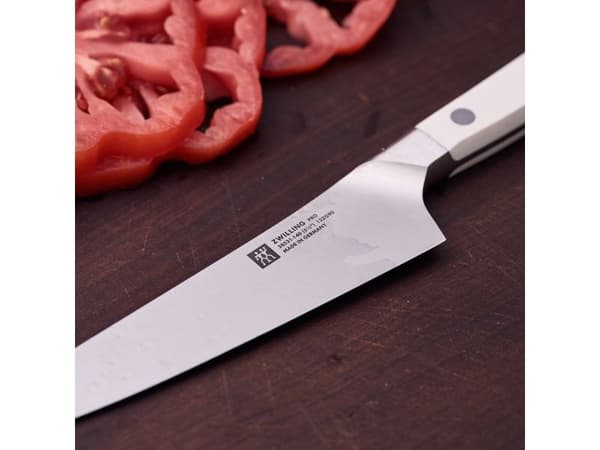 ZWILLING Pro le blanc Compact kokkiveitsi 14 cm