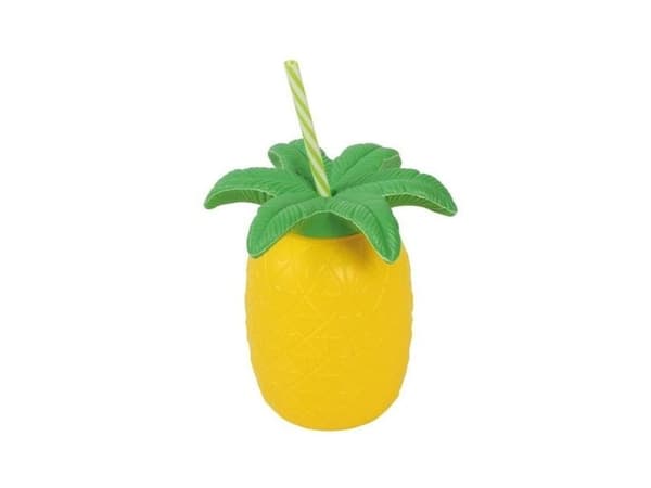 Ananas kop med sugerør