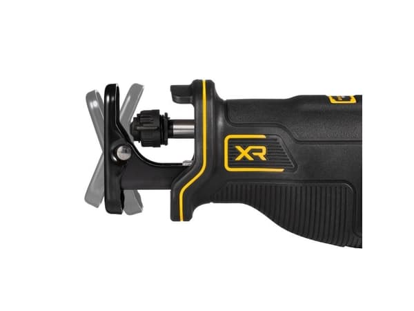 DEWALT.SABELSÅG 18V DCS382N - SOLO