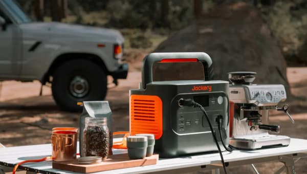 Jackery bærbar strømstasjon - Explorer 1000 V2 EU