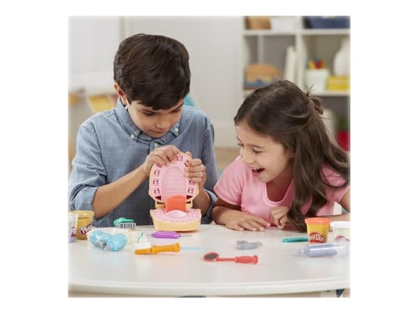 Play-Doh Drill 'n Fill Dentist