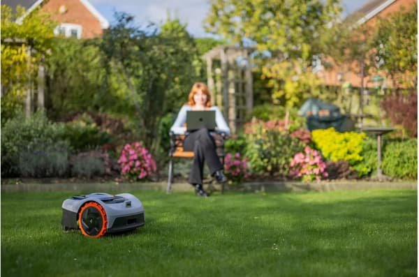 Segway Navimow i105 robotgräsklippare - 500 m²