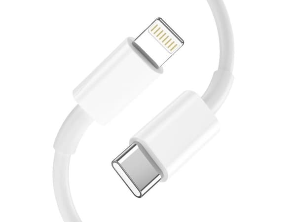 Tech-Protect C20W USB-C PD 20W / USB-A QC 3.0 Charger with USB-C / Lightning Cable - White