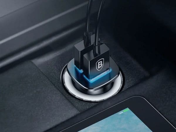 Baseus Square 2xUSB QC3.0 5A 30W autolaturi (musta)