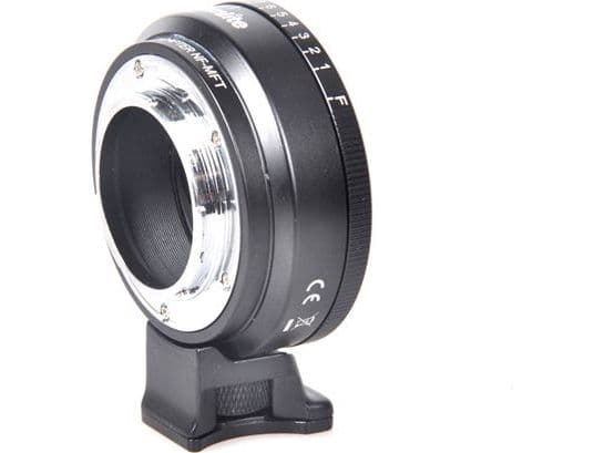Commlite ADAPTERI Olympus / Panasonic Micro 4/3 m4/3 - NIKON / NIKKOR + Aukko