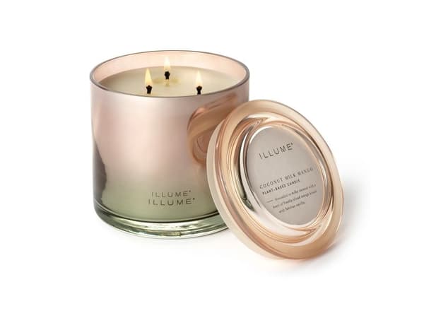 ILLUME Coconut Milk Mango statement-glas doftljus, rosa
