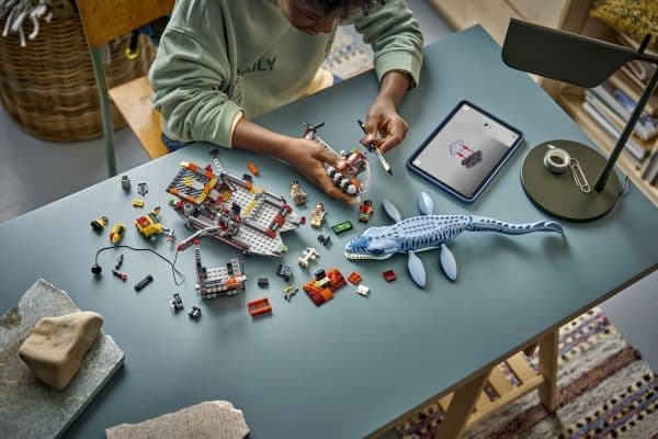 LEGO Jurassic World 77983 Mosasaurus-dinosauriens båtattack