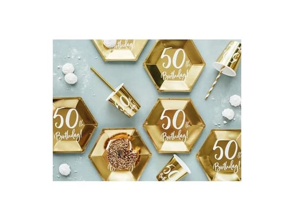 Kultaiset paperilautaset, 50 vuotta