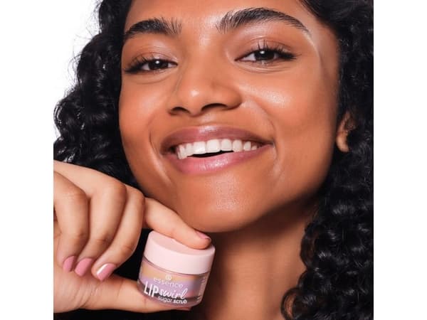 Essence Lip Swirl Sugar Scrub Peeling For Lips 01 8g