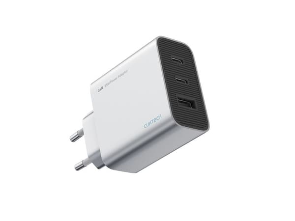 Cuktech 65W GaN 2xUSB-C 1xUSB-A verkkovirtalaturi - Harmaa