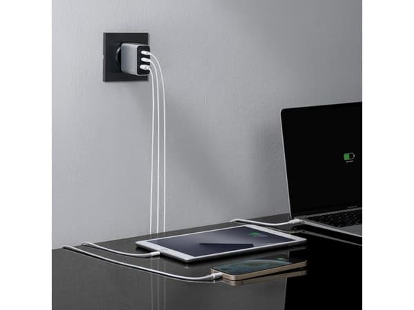 Cuktech 65W GaN 2xUSB-C 1xUSB-A verkkovirtalaturi - Harmaa