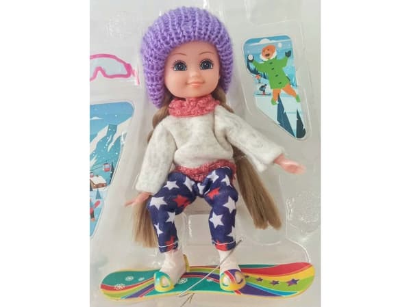 Mega Creative 15cm nukke tarvikkeineen MIX