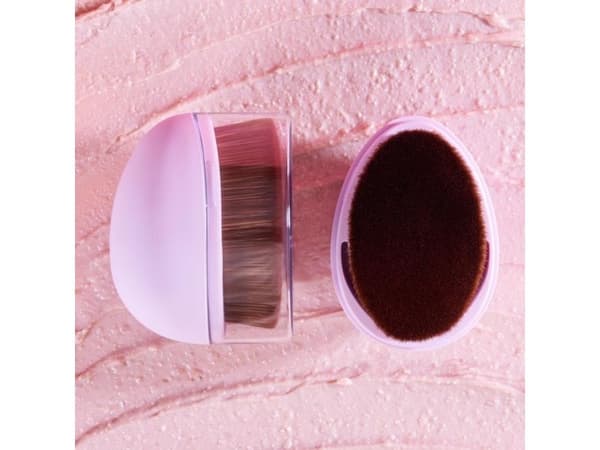 Essence Kabuki Brush A Perfect Tool For Applying Makeup