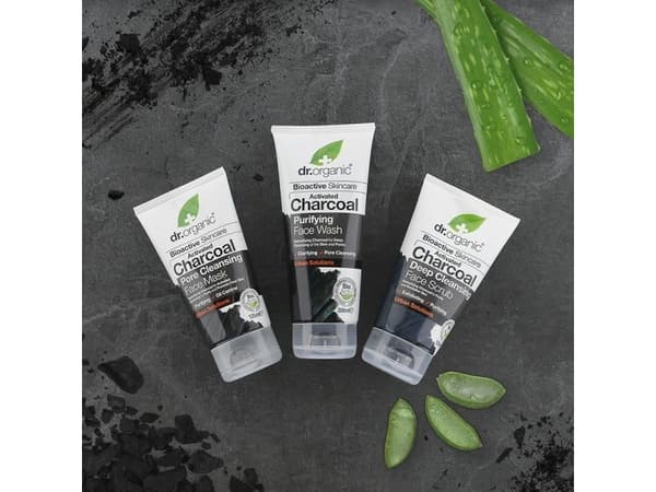 Dr Organic Charcoal Face Wash 200ml