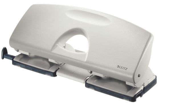Leitz - Hullstanser - 25 ark / 2.5 mm - 4 hull - hvit