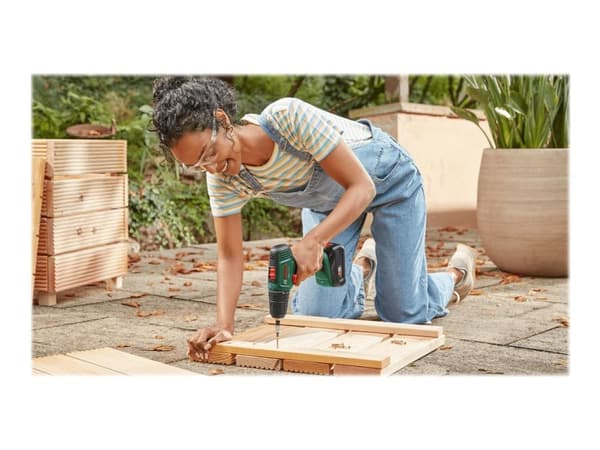 Bosch AKKUSKRUEMASKINE EASY 18V 2X2,0AH