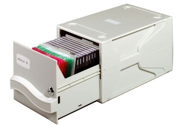 MULTIMEDIA BOX arkiveringssystem for lagring av medier