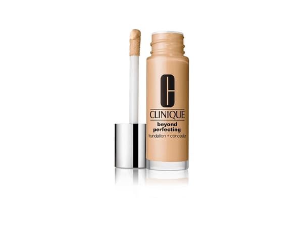 Clinique Beyond Perfecting Foundation & Concealer 02 Alabaster 30ml