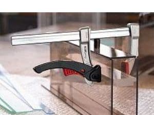 BESSEY KLI40, Metalli