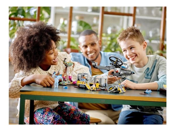LEGO Avatar 75573 - Floating Mountains: Site 26 & RDA Samson