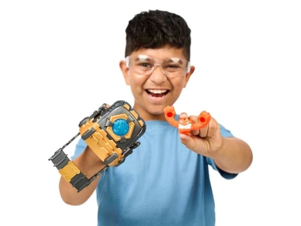 GOO JIT ZU METEOR MADNESS MEGA LAUNCHER