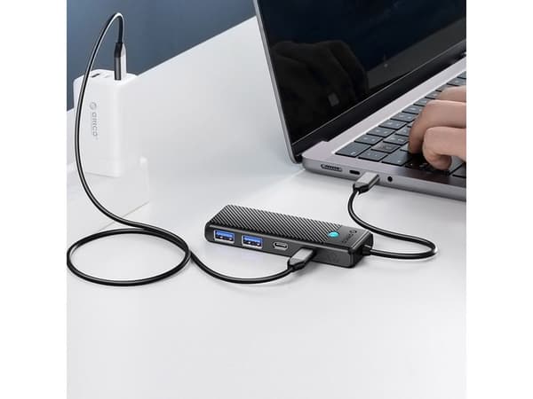 Orico PAPW2AC-C3 USB-hubb: 1x USB-C, 1x USB-C PD + 2x USB-A 3.2 Gen2
