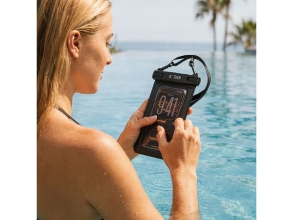 Tech-Protect TECH-PROTECT UWC7 UNIVERSAL WATERPROOF FLOATING CASE 6.9 INCH BLACK