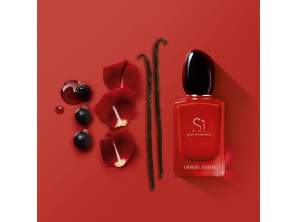 Giorgio Armani Si Passione Eau De Parfum Spray 100ml