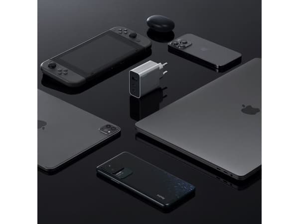 Cuktech 65W GaN 2xUSB-C 1xUSB-A verkkovirtalaturi - Harmaa