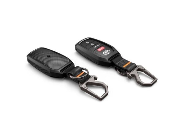Spigen TK100 Car Key Case - Black