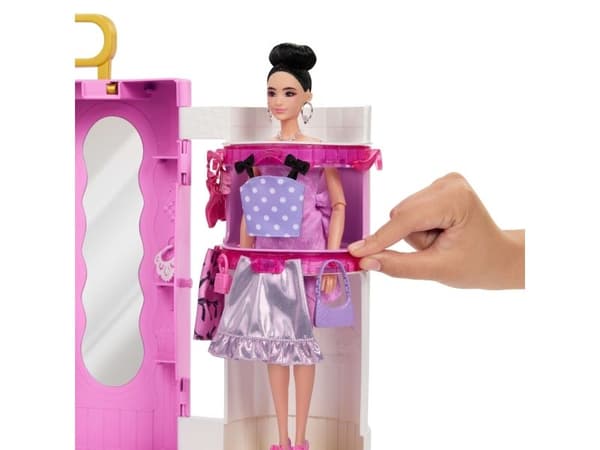 Barbie Deluxe Style Closet
