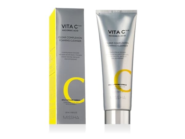Missha Vita C Plus Clear Complexion Foaming Cleanser - 120ml